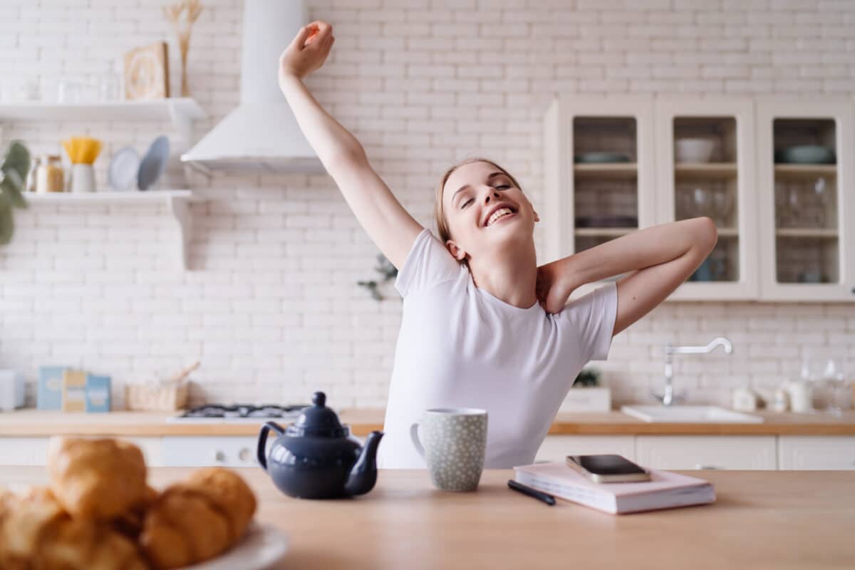 Rituels matinaux : comment démarrer chaque journée de travail sur une note positive ?