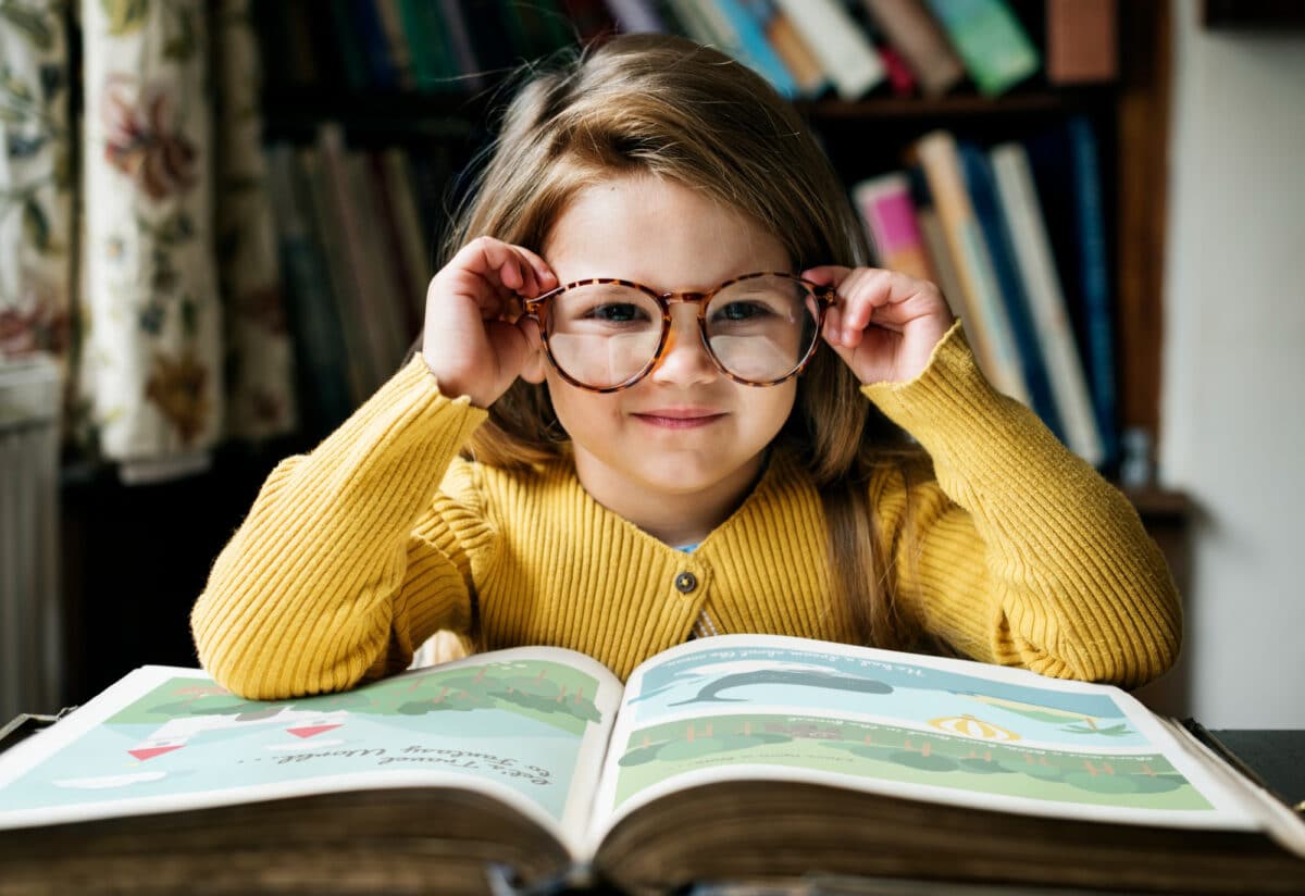 Initiation à la lecture : pourquoi choisir la méthode des Alphas pour vos enfants ?