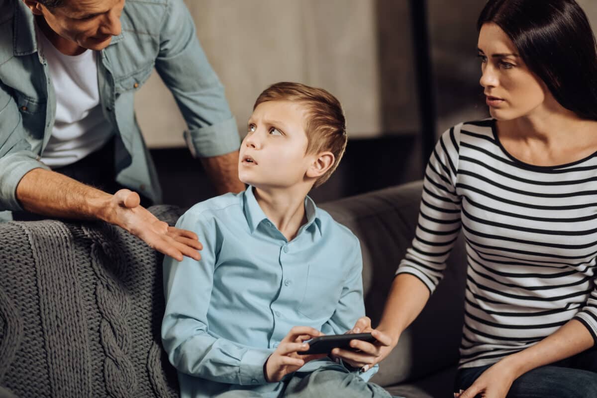 CPMHK : Une boussole pour les parents, favorisant la connexion plutôt que le conflit