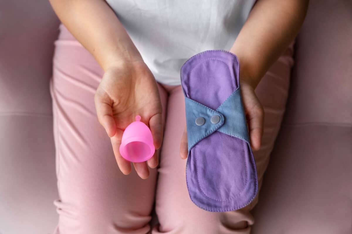 Tampons, serviettes hygiéniques, cups, culottes menstruelles... les solutions sont nombreuses et la dernière offre un excellent compromis pour une protection quotidienne.
